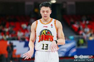 媒体人:辽宁男篮交易得到吉林顶薪锋线姜宇星!