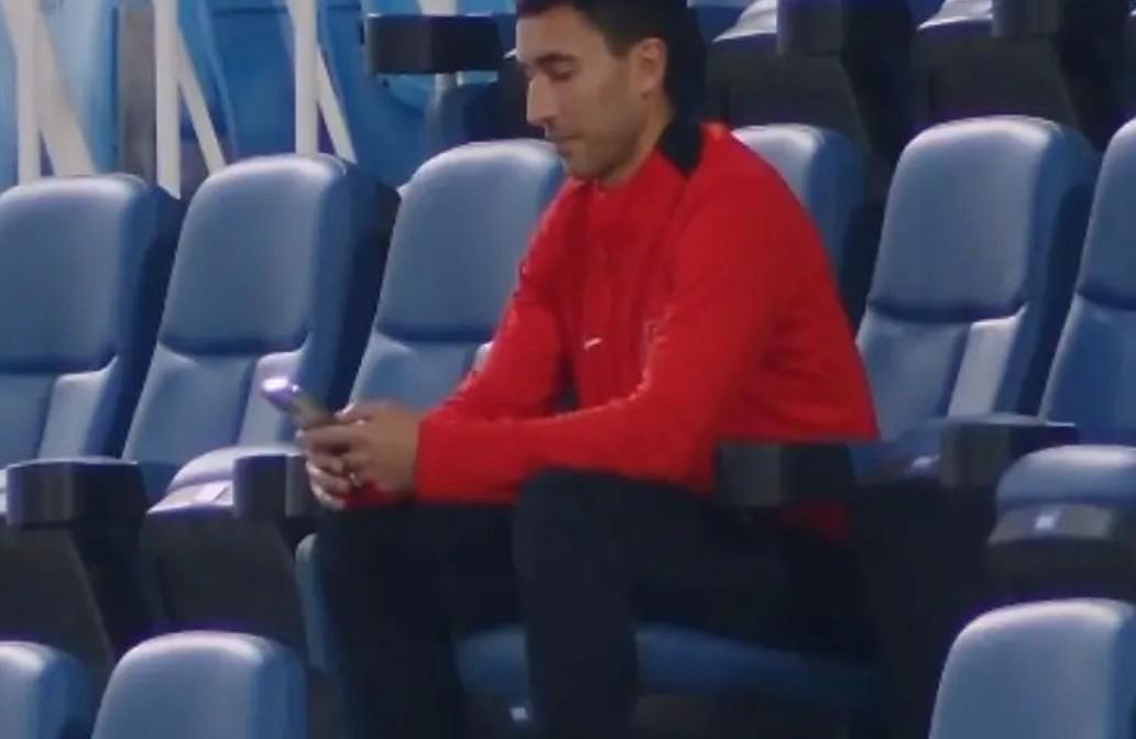 开云体育官网app-亚历斯祖现身成都蓉城热身赛看台，上赛季效力海港出战13次